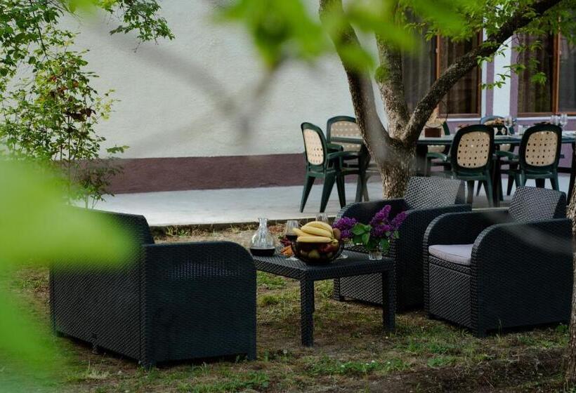 Majatalo Dream Guest House