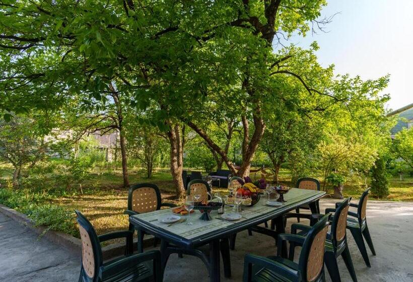 Majatalo Dream Guest House