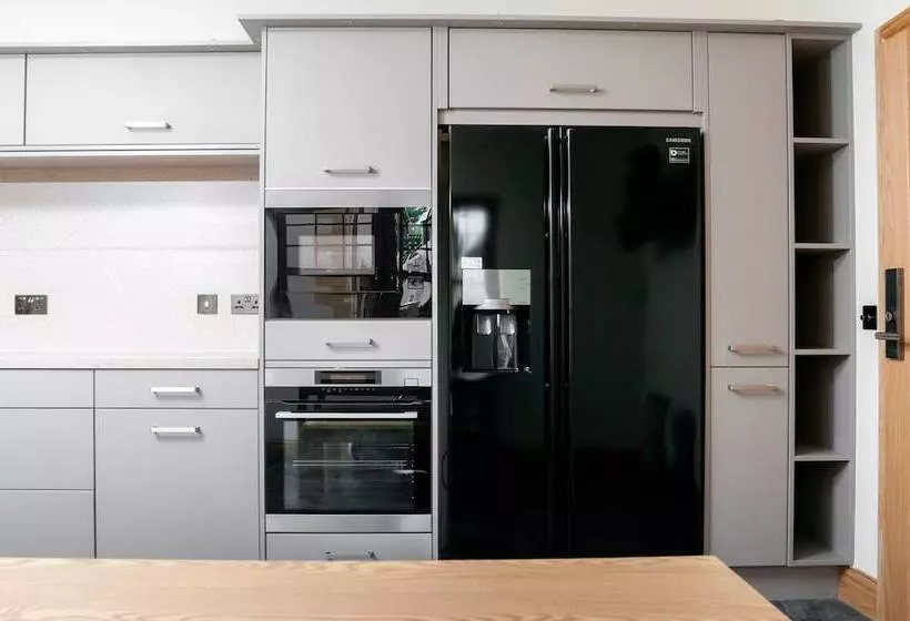 Majatalo St Martins House Apartments