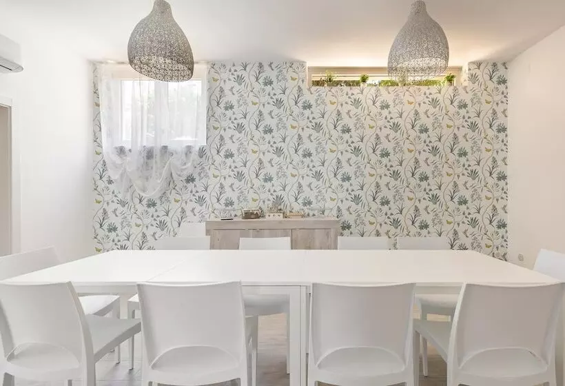 3081 Villa Il Tulipano Verde By Barbarhouse