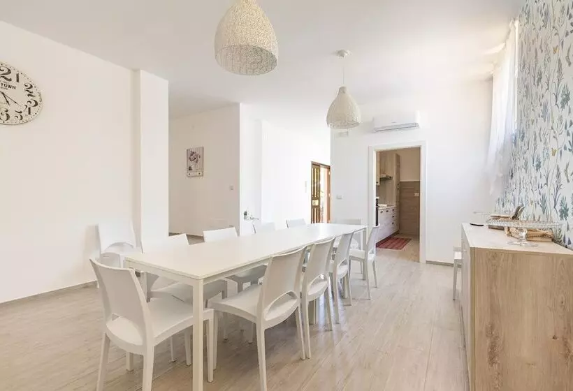 3081 Villa Il Tulipano Verde By Barbarhouse