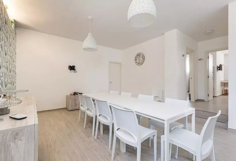 3081 Villa Il Tulipano Verde By Barbarhouse