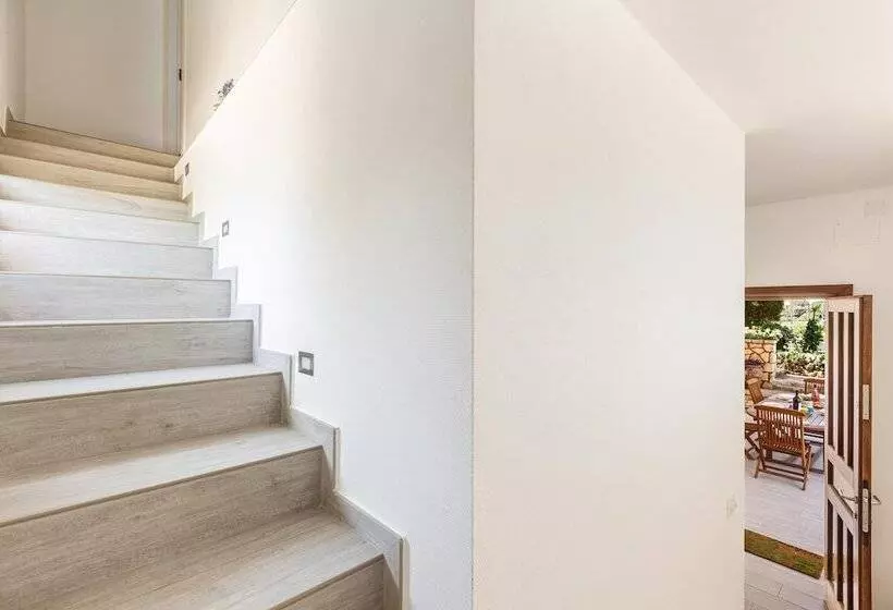 3081 Villa Il Tulipano Verde By Barbarhouse