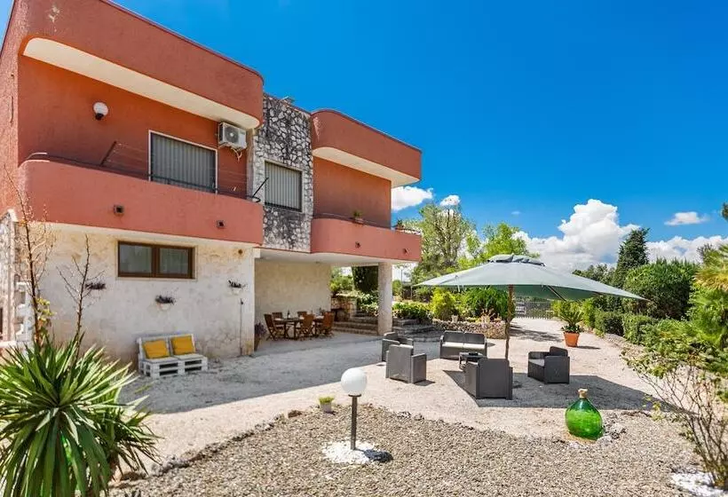 3081 Villa Il Tulipano Verde By Barbarhouse