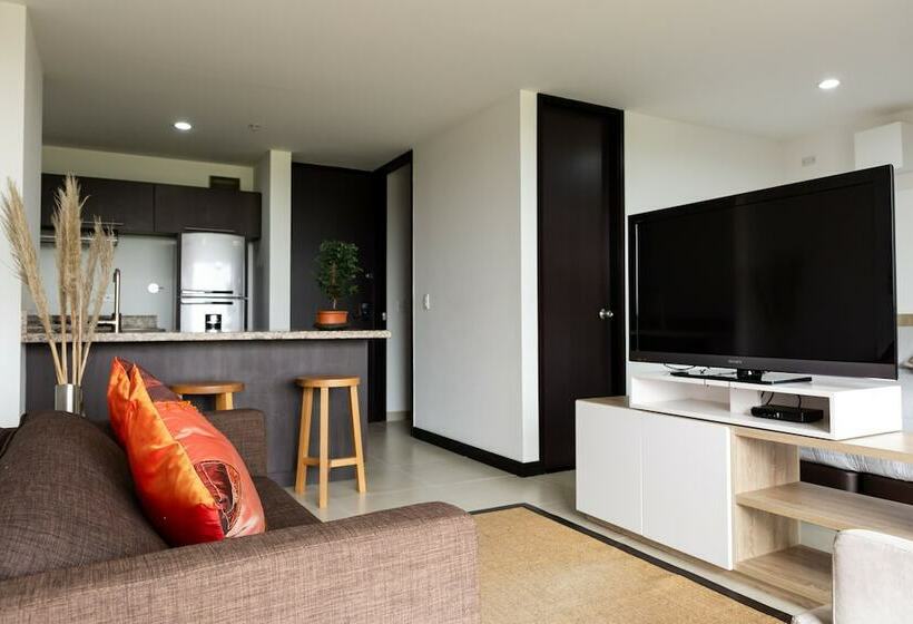 Apartasuite A 3 Min Del Aeropuerto Jmc