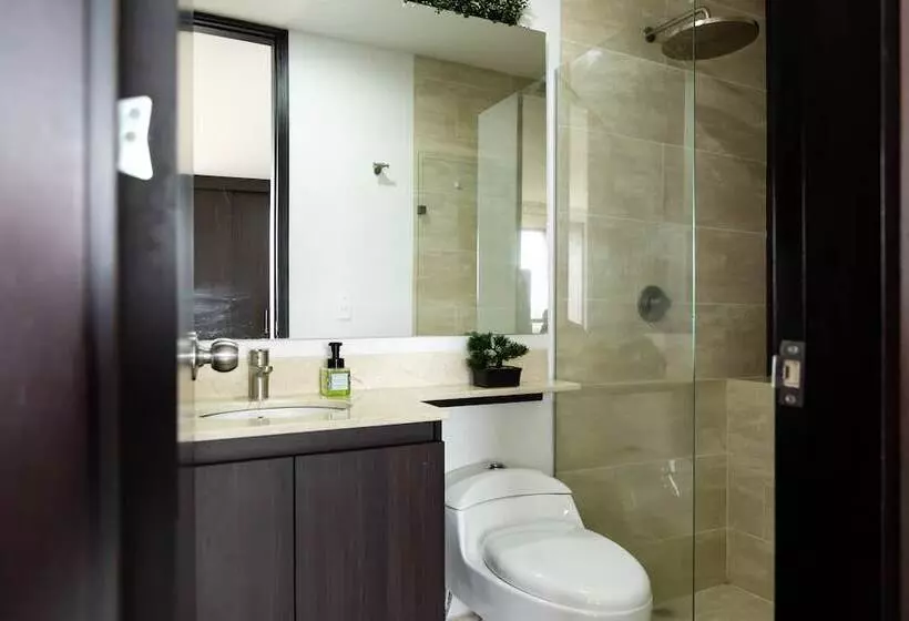 Apartasuite A 3 Min Del Aeropuerto Jmc