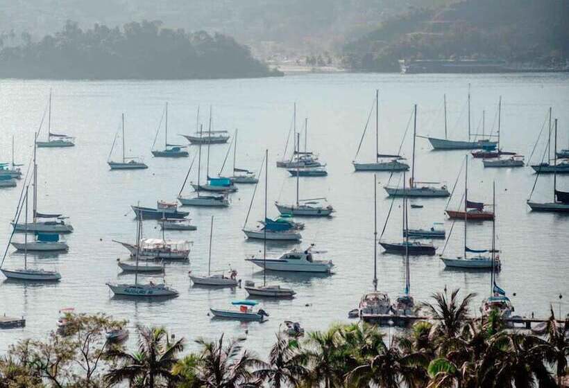 تختخواب و صبحانه Rede Reserva Costa Beach