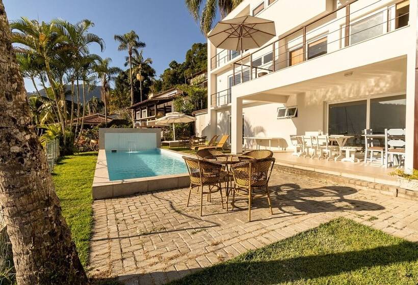 تختخواب و صبحانه Rede Reserva Costa Beach