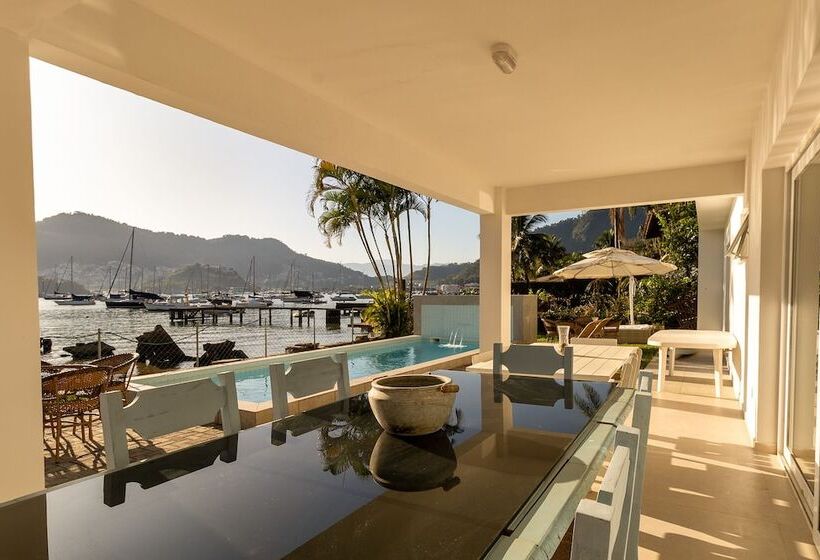 تختخواب و صبحانه Rede Reserva Costa Beach