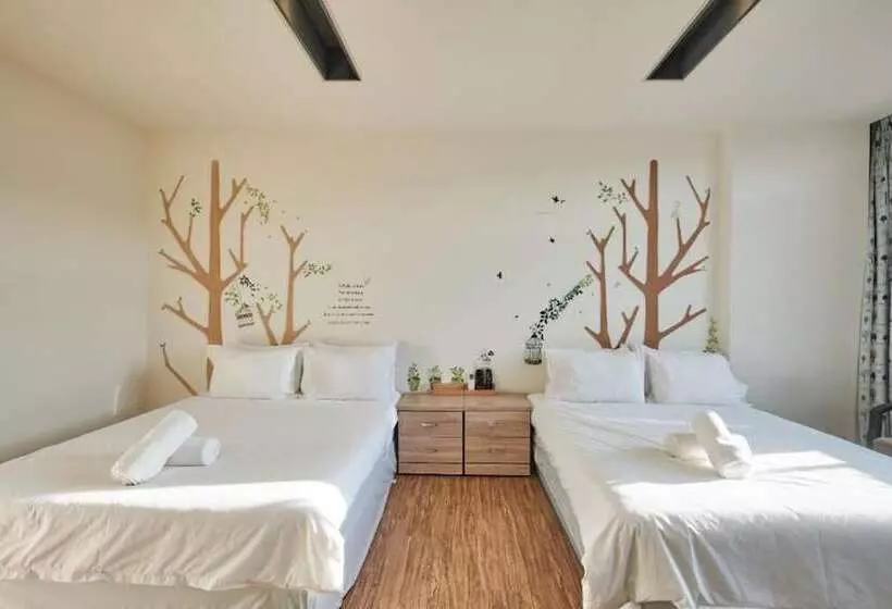 پانسیون Little Happy Hostel
