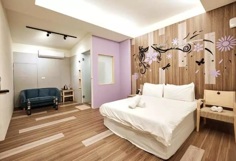 پانسیون Little Happy Hostel