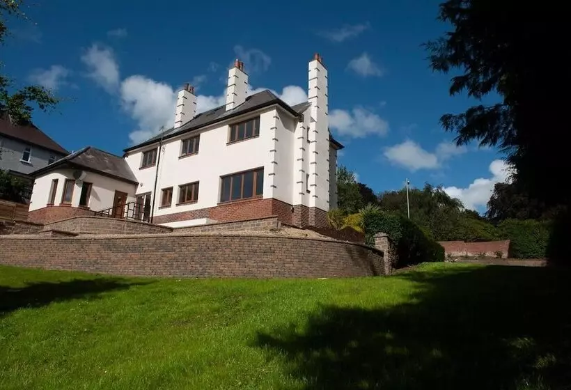 The Old Mount Manor   Causeway Coast