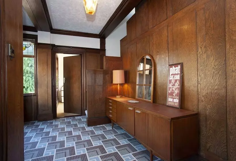 The Old Mount Manor   Causeway Coast