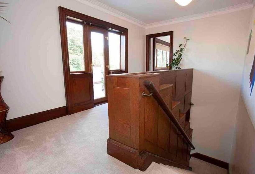 The Old Mount Manor   Causeway Coast