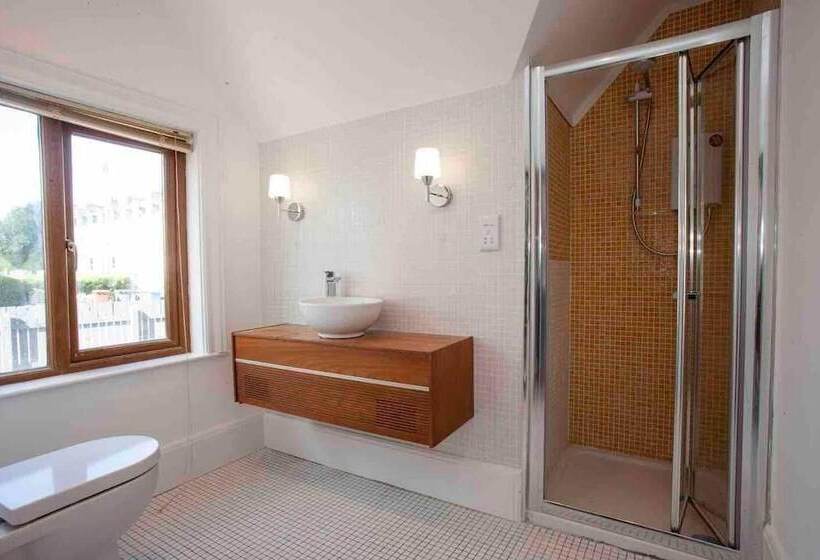 The Old Mount Manor   Causeway Coast