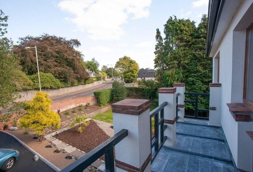 The Old Mount Manor   Causeway Coast