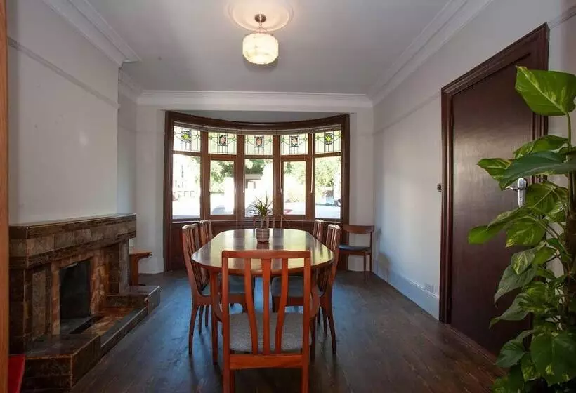 The Old Mount Manor   Causeway Coast