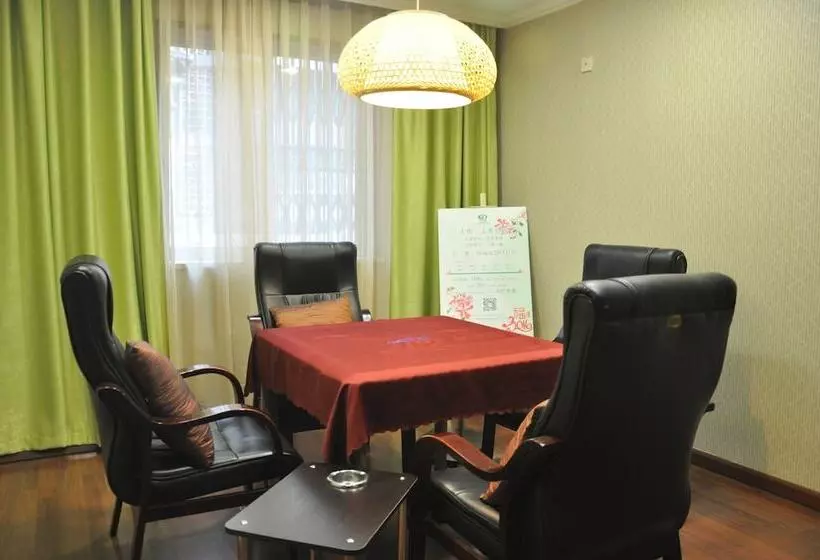 هتل Chengdu Taiji Business