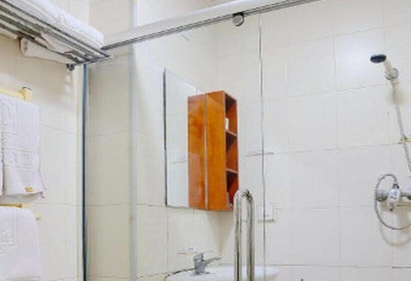 Super 8 Hotel Beijing International Exhibition Center