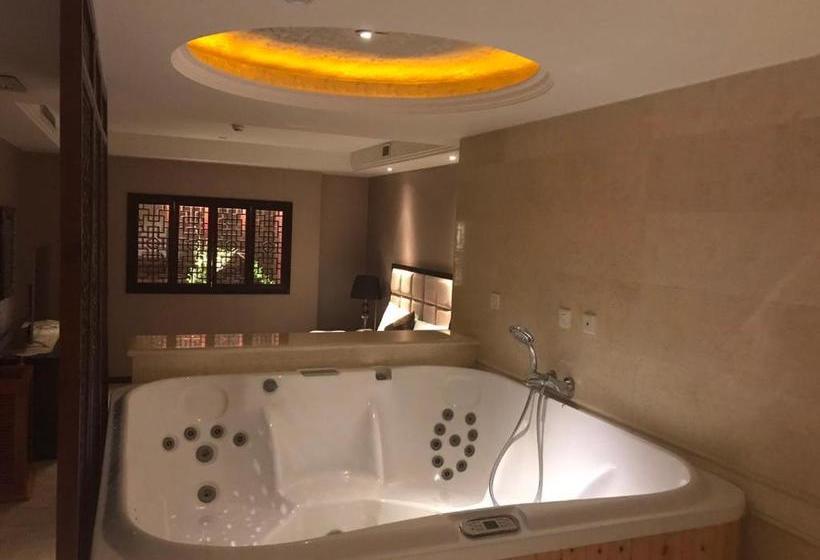 The Hot Spring Hotel Of The Hot Club Beijing