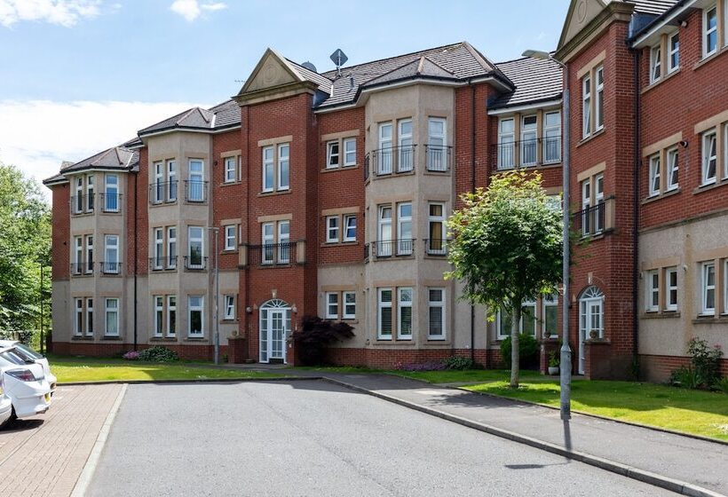 9a Millbrae   Donnini Apartments