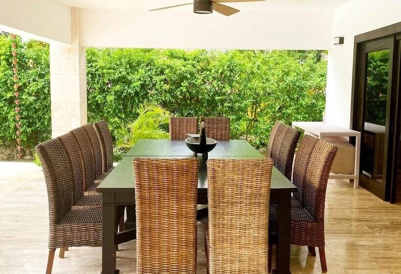 Srvittinivillas Brroe 27/ Resorts Villas/ Espacius Modern Great