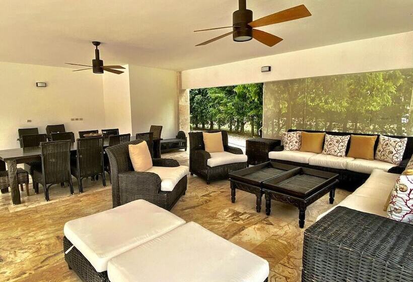 Srvittinivillas Brroe 27/ Resorts Villas/ Espacius Modern Great