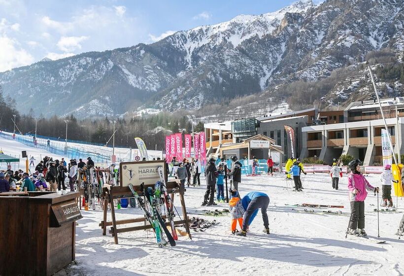 Asteria 29 Skiing Nearby Happy Rentals