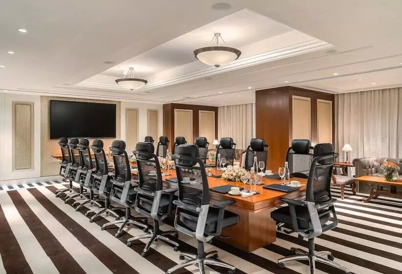 Itc Narmada, A Luxury Collection Hotel, Ahmedabad