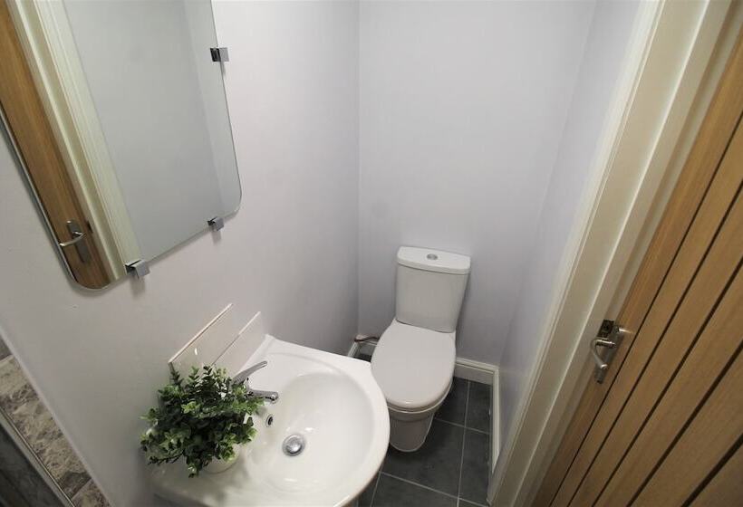 Pensió Comfy Rooms In Coventry