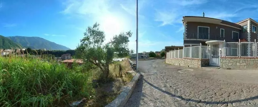 Majatalo Villa Carmiano
