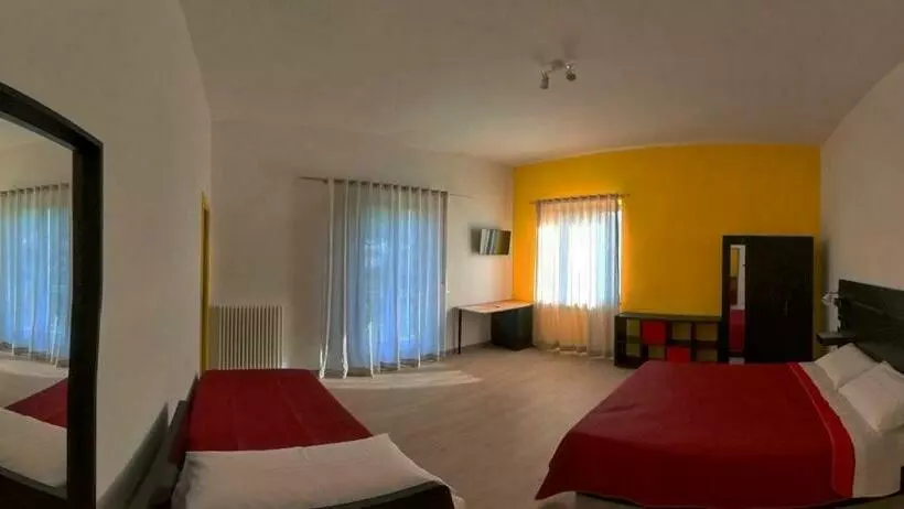 Majatalo Villa Carmiano