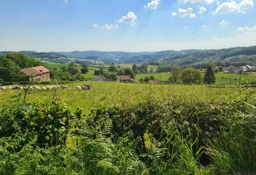 ベッドアンドブレックファースト Ambiance Morvan