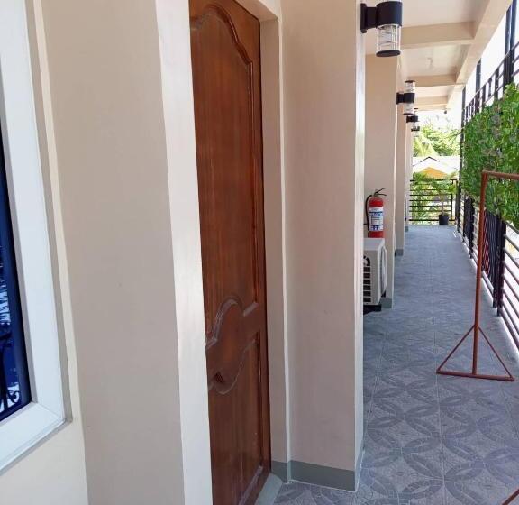 Bed and Breakfast Dosdos Guest House