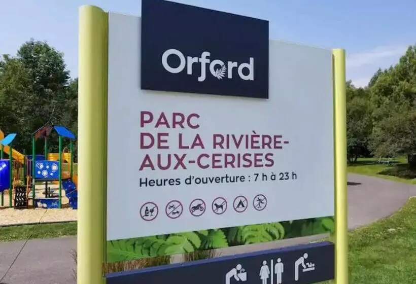 Condo Hotel Au Pied Du Mont Orford