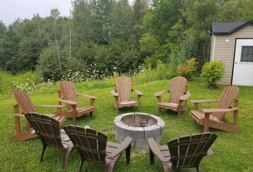 Condo Hotel Au Pied Du Mont Orford