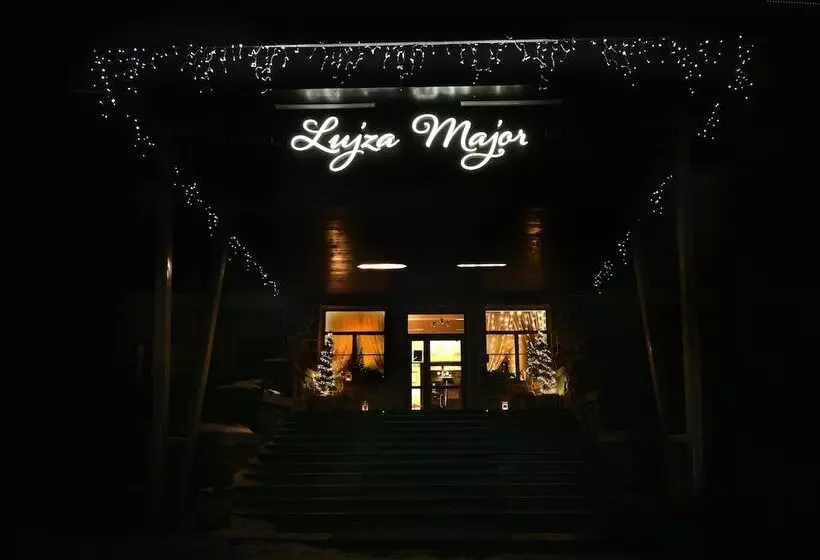 Aplend Hotel Lujza Major