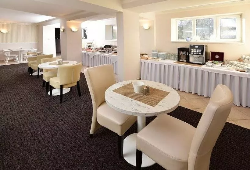 Aplend Hotel Lujza Major