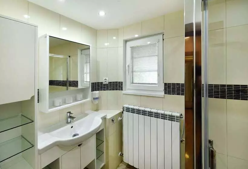 Aplend Hotel Lujza Major