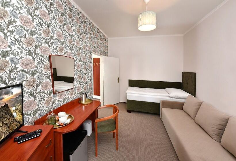 Aplend Hotel Lujza Major