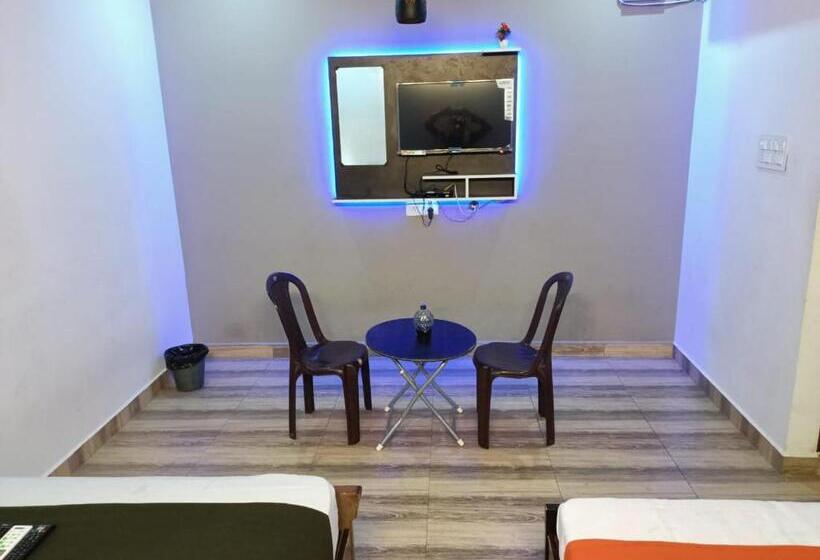 בית מלון כפרי Season 4