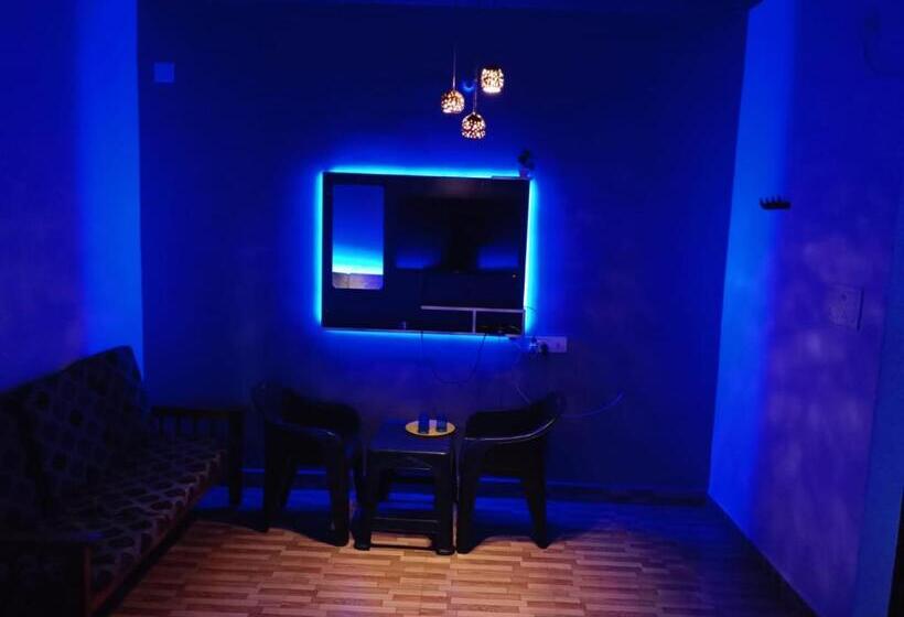 בית מלון כפרי Season 4