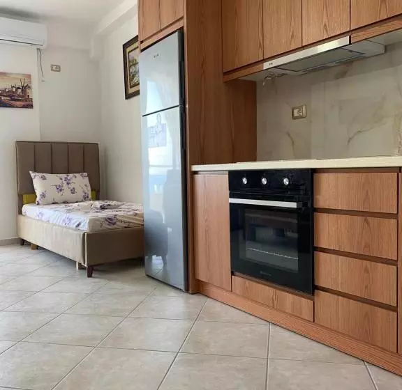 پانسیون Alma Room