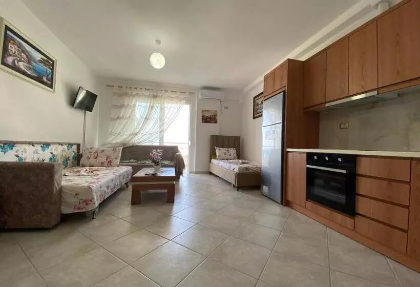 پانسیون Alma Room