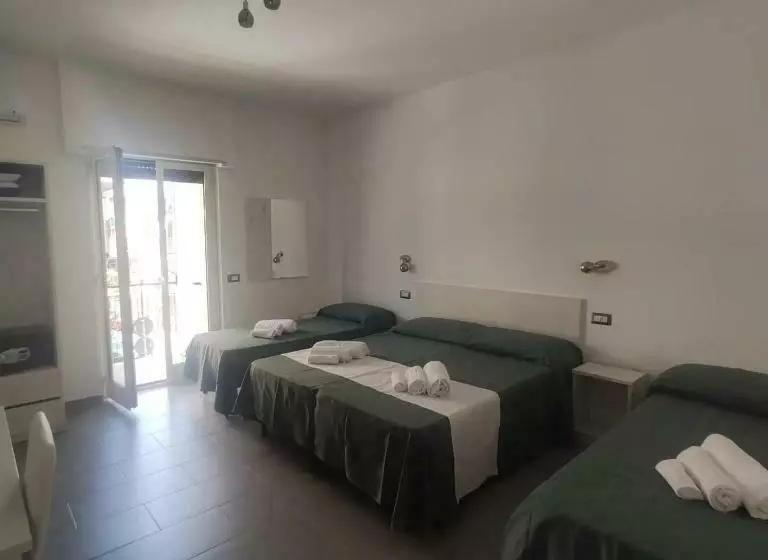 ペンション Ninfea Tropea City Rooms
