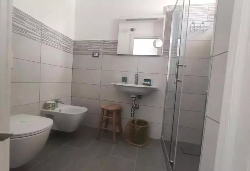 ペンション Ninfea Tropea City Rooms