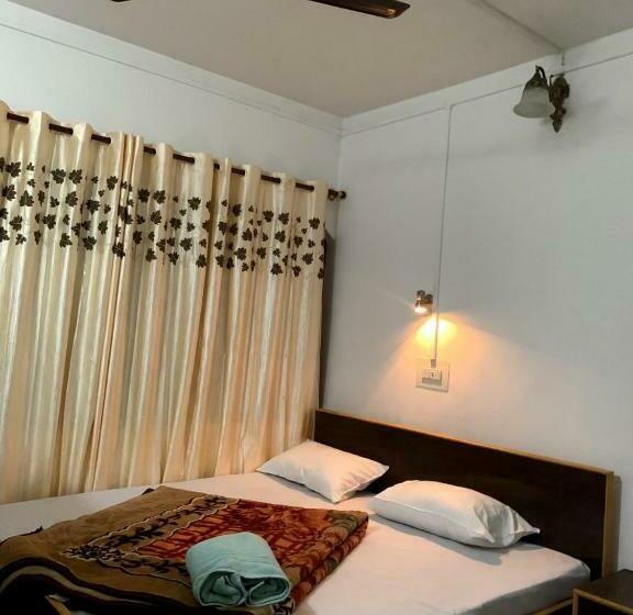 پانسیون Ta Hayat