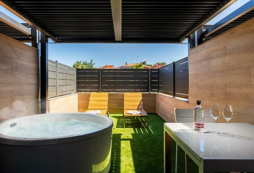 בית מלון כפרי 1907 Villa Gijon