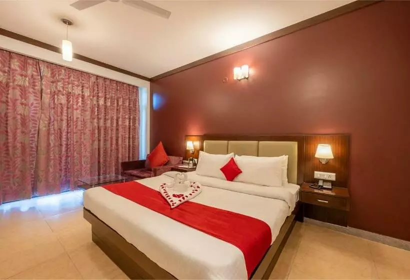 Hotelli Revathi Resorts