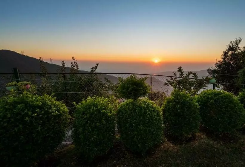 Hotelli Revathi Resorts